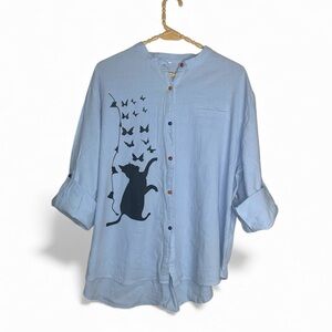 * Button down 2XL cat detail top baby blue black cat decals